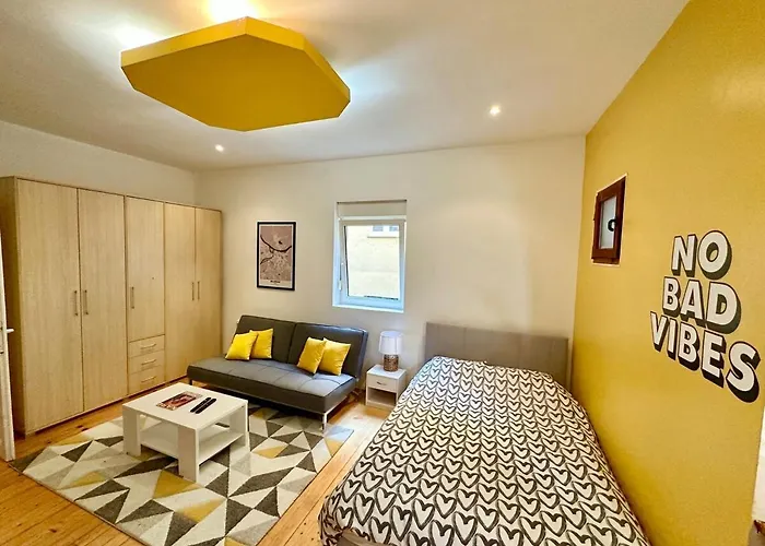 アパート Skadarlija Retro Charming *