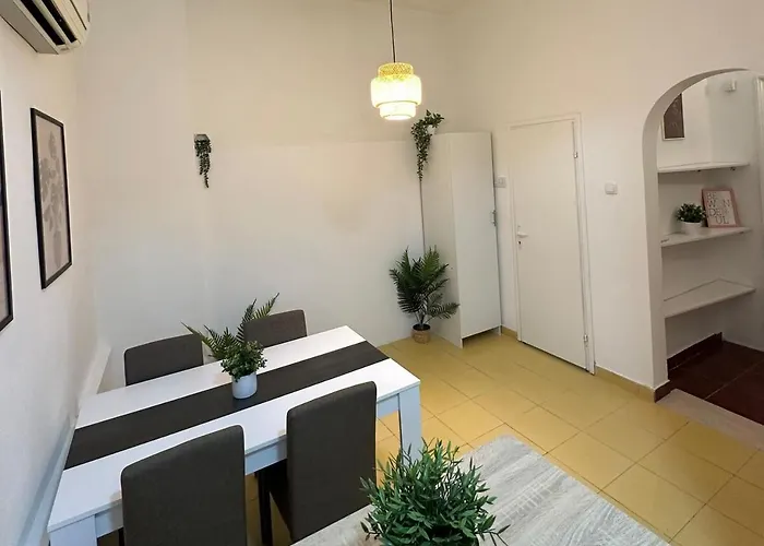 Skadarlija Retro Charming ベオグラード