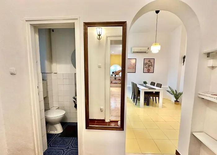 Skadarlija Retro Charming ベオグラード